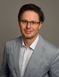 Prim. Dr. Thomas Roskaric