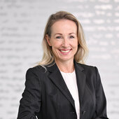 Portrait von Dr. Sonja-Maria Tesar