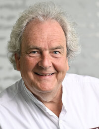 EOA Dr. Erwin Schrofler